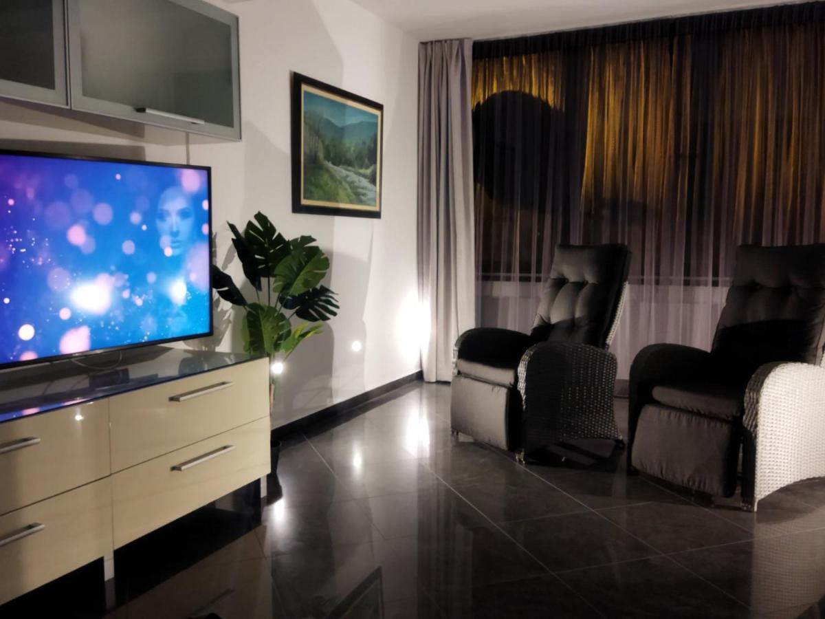 אופטיה Luxury Apartment Aurora - Cod 0409 מראה חיצוני תמונה